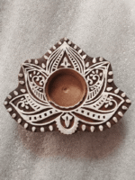 China Berry Leaf Wood Carved Diya set - Image 2